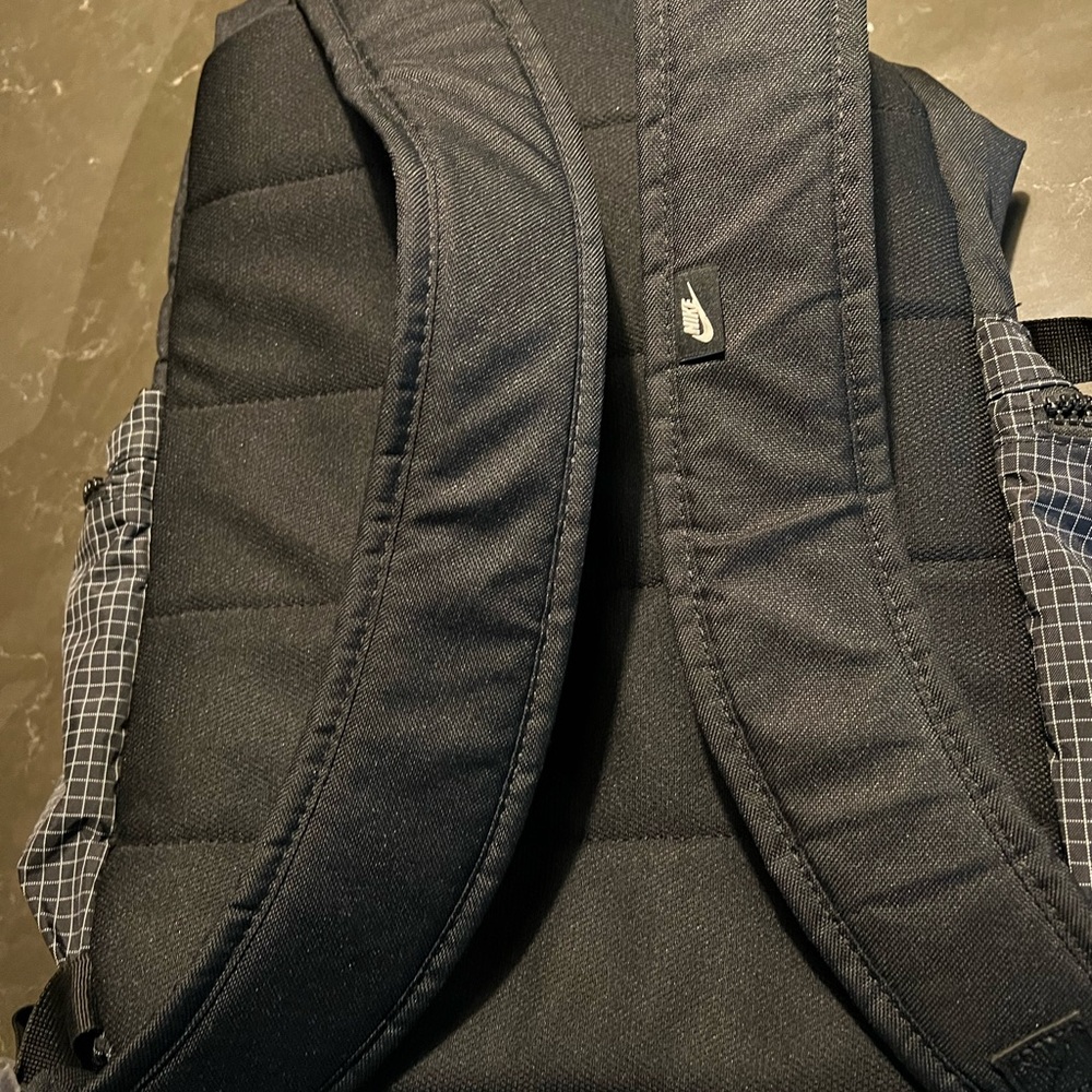 Nike Grid Pattern Black Backpack - image 2